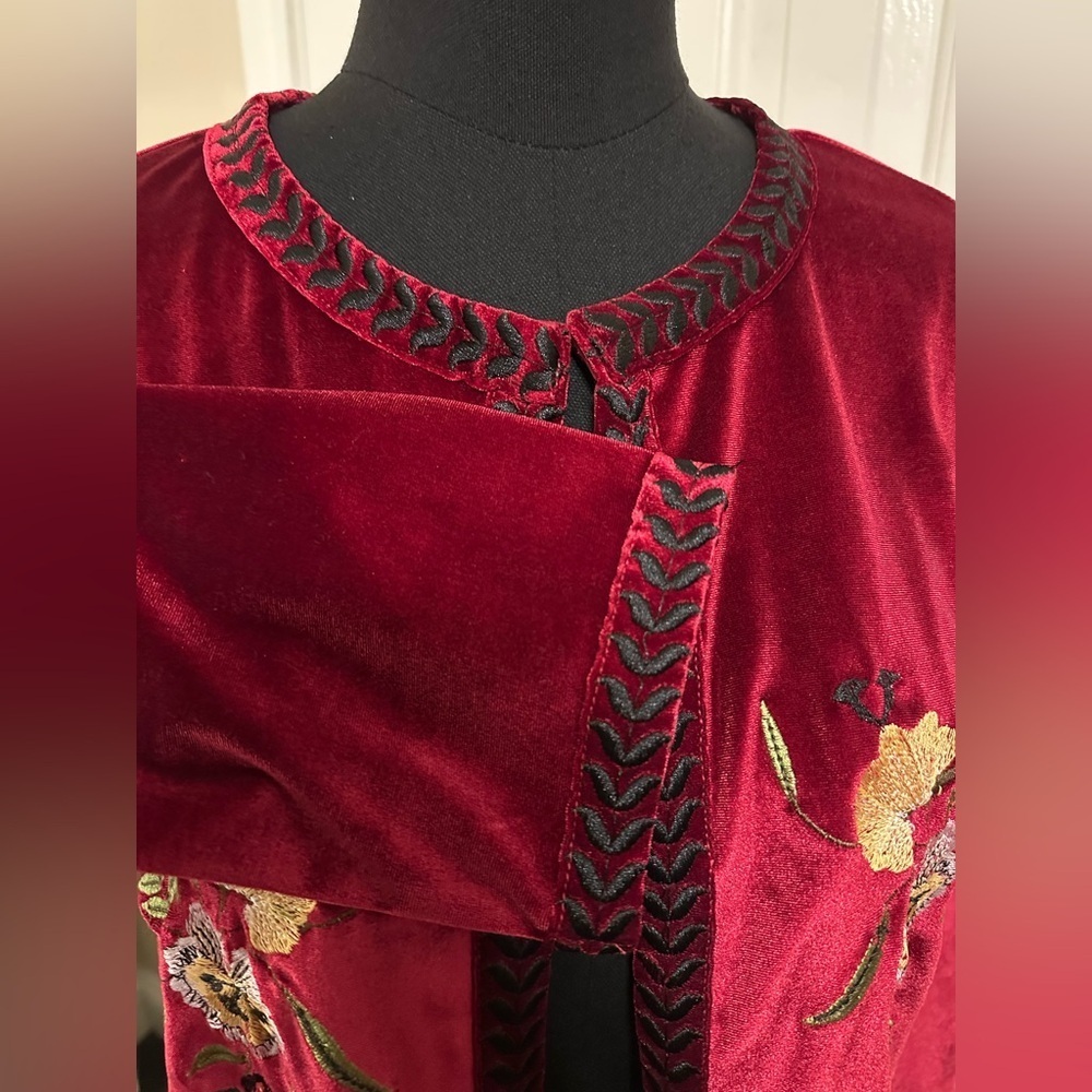 Parory Red Velvet Embroidered Open Front Cardigan Jacket Size 10 M Floral - Picture 6 of 13